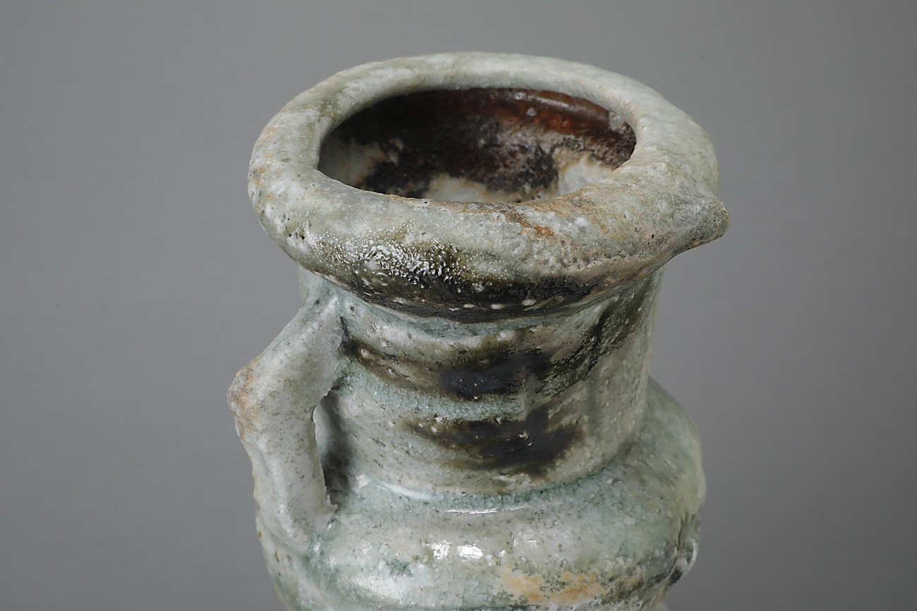 伊賀耳付花入 | 花器・壺 | ギャラリー器館